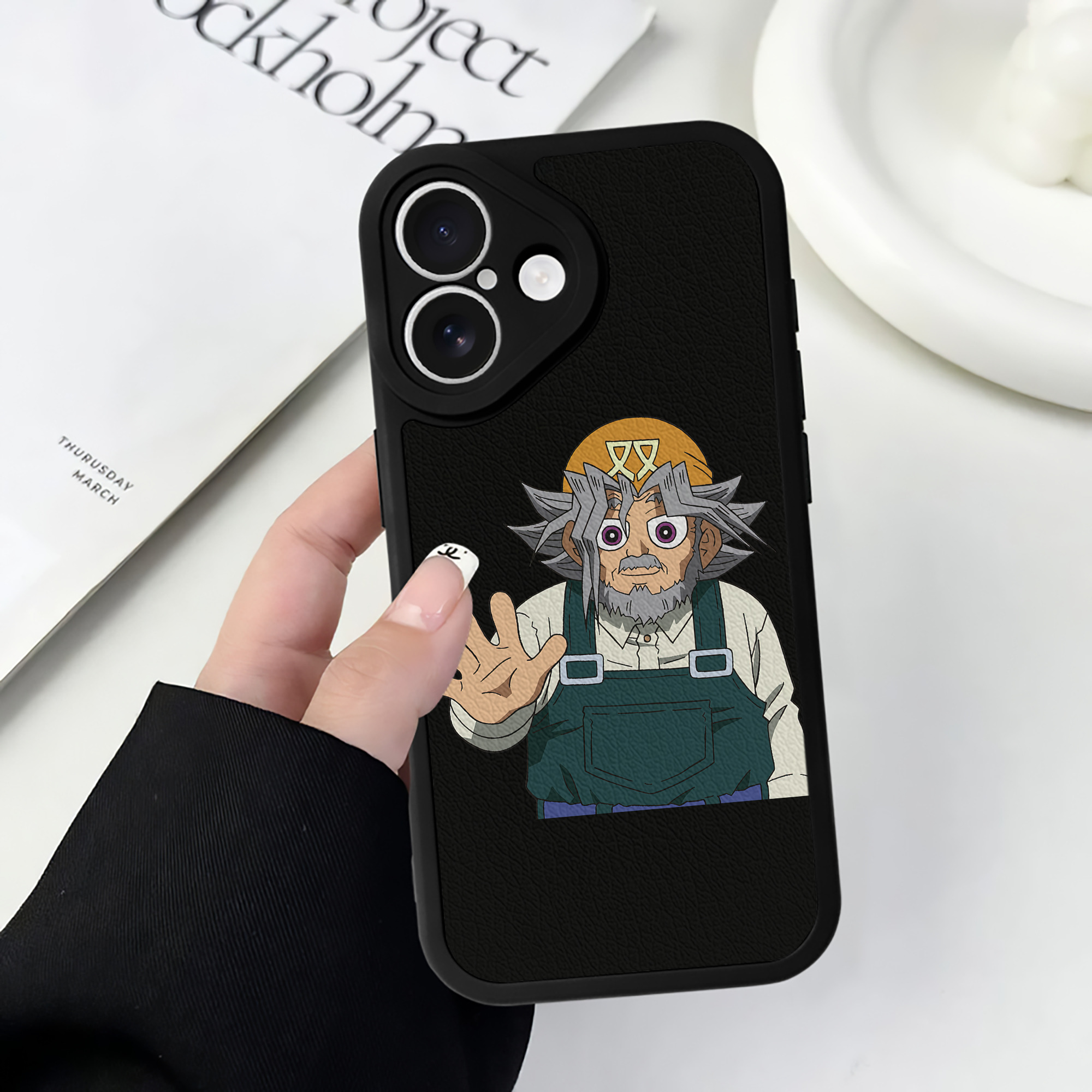 遊☆戯☆王 Yu-Gi-Oh! 【iPhone 16シリーズ対応】シリコンスマホケース（レザー調） 材質：シリコン